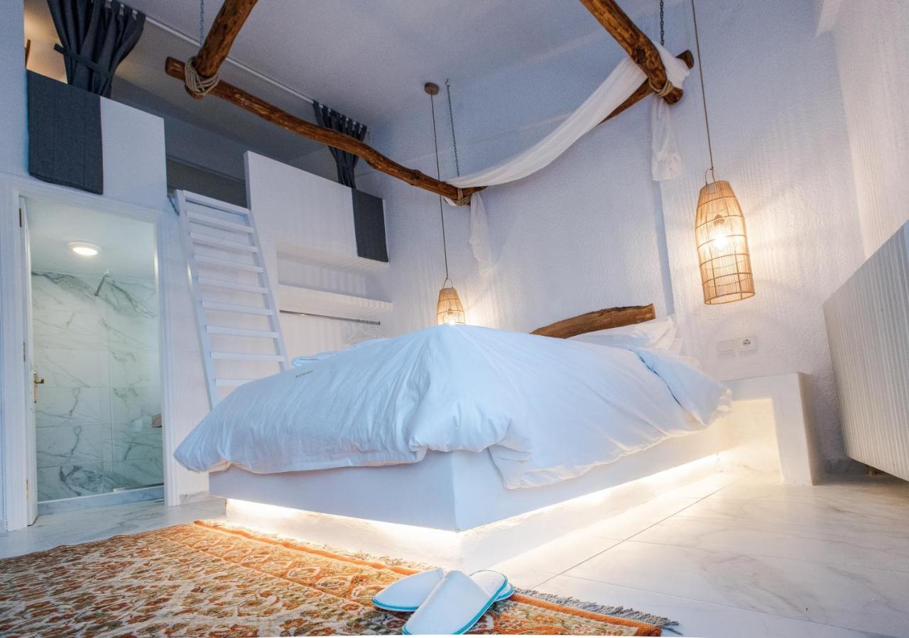 Blue Mountain Guesthouse By Seablue Arachova Exterior foto